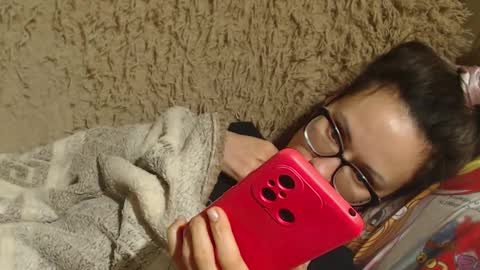 say meow and send tip  online show from February 2, 2025, 7:04 pm