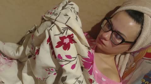 say meow and send tip  online show from March 8, 2025, 12:55 am