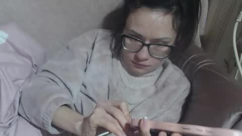 say meow and send tip  online show from February 16, 2026, 7:59 am