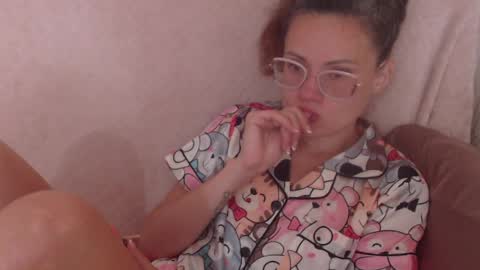 Snapshot of flowercandydoll13 chatting on May 24, 2026, 7:46 am say meow and send tip online show from May 24, 2026, 7:46 am