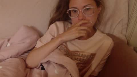 Snapshot of flowercandydoll13 chatting on June 4, 2026, 2:56 pm say meow and send tip online show from June 4, 2026, 2:56 pm