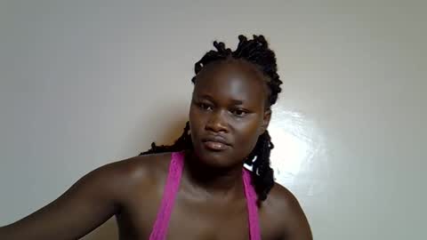 flowerdiva002 online show from November 13, 2025, 8:46 am