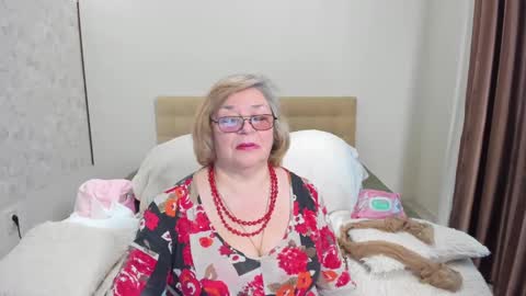 Flowerlower online show from February 11, 2025, 7:02 am