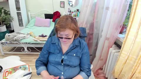 Flowerlower online show from February 27, 2026, 2:17 pm