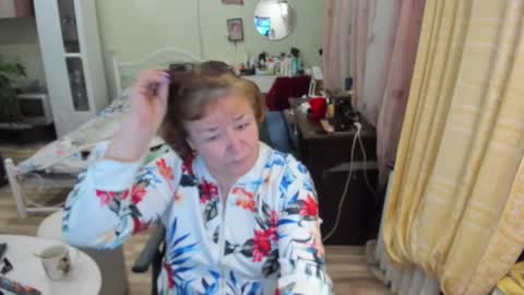 Flowerlower online show from March 10, 2026, 6:35 pm