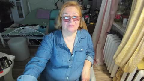 Flowerlower online show from April 20, 2026, 6:20 pm