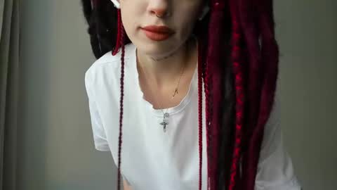 Flower online show from March 7, 2025, 1:51 pm