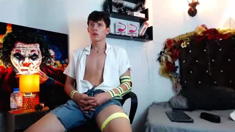 flowers109 online show from December 9, 2024, 11:03 pm