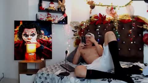 flowers109 online show from December 27, 2024, 12:50 am