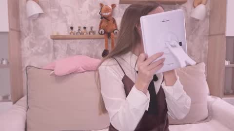 Fluffy and Krut online show from February 8, 2026, 5:05 pm