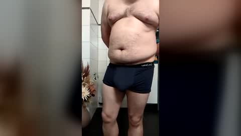 fluffybutt_ online show from August 9, 2026, 8:47 pm