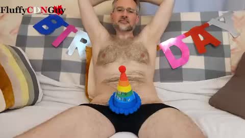 Snapshot of fluffycdnguy chatting on June 26, 2026, 9:19 pm Fluffy Canadian Guy online show from June 26, 2026, 9:19 pm