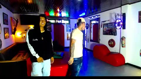 flyckers online show from April 10, 2026, 12:10 pm