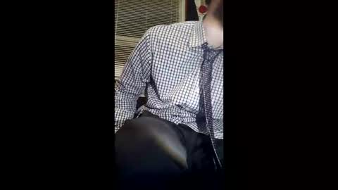 Snapshot of flyyguy69 chatting on December 20, 2025, 4:41 am flyyguy69 online show from December 20, 2025, 4:41 am