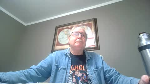 fmfsocal123 online show from December 4, 2024, 1:03 am