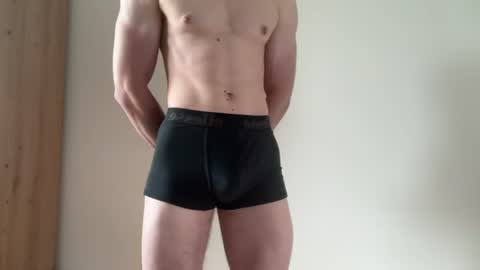 Snapshot of fnafyx chatting on July 25, 2026, 9:18 am fnafyx online show from July 25, 2026, 9:18 am