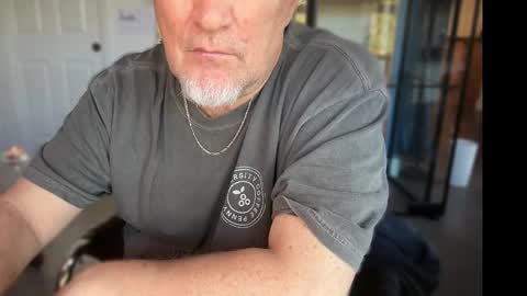 Snapshot of fnkywht60smthng_ chatting on March 3, 2026, 6:58 pm fnkywht60smthng_ online show from March 3, 2026, 6:58 pm