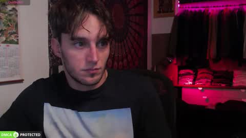 Folleti online show from November 6, 2025, 8:32 pm