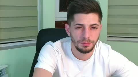 independent model online show from January 13, 2025, 8:37 pm