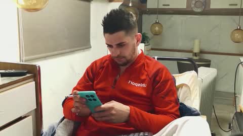 independent model online show from March 15, 2026, 5:52 pm