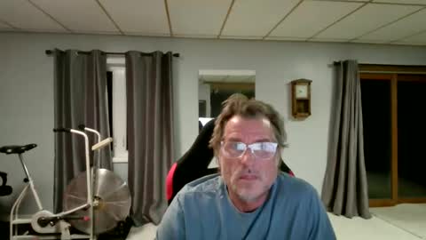 foodforcatfists online show from April 14, 2026, 2:39 am