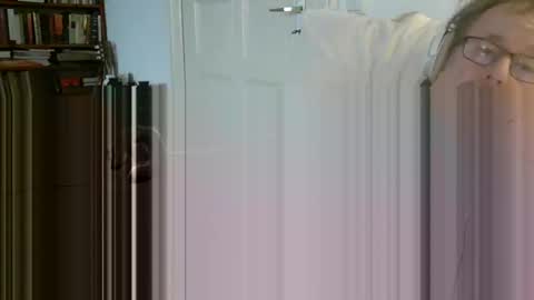 Snapshot of foolforyoubabe chatting on December 3, 2024, 9:11 am cum together online show from December 3, 2024, 9:11 am