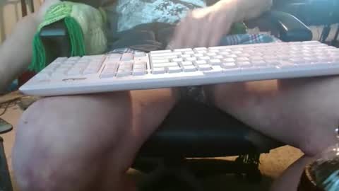 Fooman1007 online show from April 19, 2026, 10:34 pm