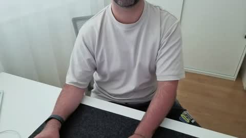 Snapshot of forbiddenshape chatting on July 7, 2026, 2:32 pm Forbidden Shape online show from July 7, 2026, 2:32 pm