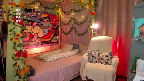     online show from February 16, 2025, 4:10 pm