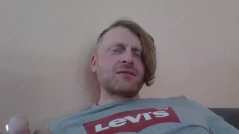 forgotten_lover online show from March 3, 2025, 4:03 pm