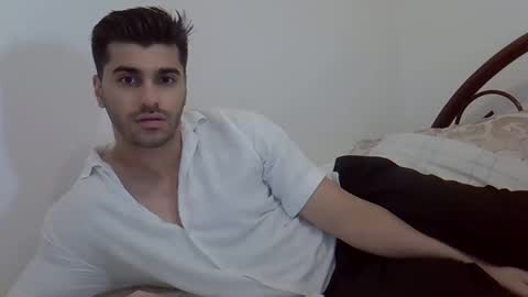 fortiori8 online show from October 4, 2025, 6:33 am