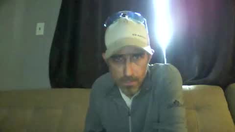 fouraide42 online show from April 11, 2026, 8:02 pm