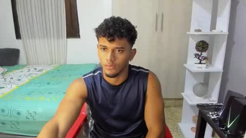 Fox online show from November 18, 2025, 7:18 pm