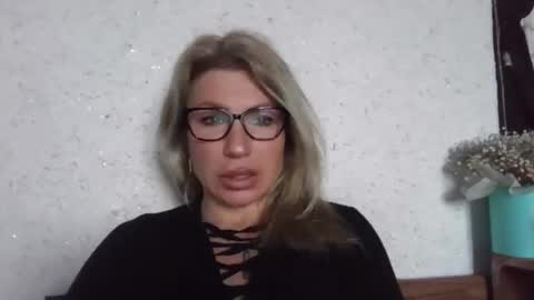 fox_red_lady7 online show from January 17, 2026, 10:31 am