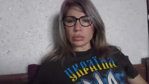 fox_red_lady7 online show from February 15, 2026, 8:57 am