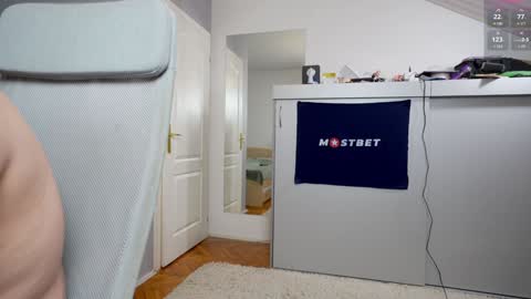 Snapshot of foxeslovefoxes chatting on December 7, 2024, 2:24 pm CUSTOM PHOTOS AND VIDEOS - online show from December 7, 2024, 2:24 pm