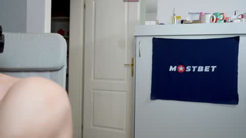 Snapshot of foxeslovefoxes chatting on December 12, 2024, 2:55 pm CUSTOM PHOTOS AND VIDEOS - online show from December 12, 2024, 2:55 pm