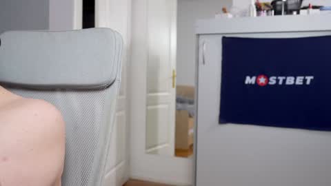 Snapshot of foxeslovefoxes chatting on December 19, 2024, 3:41 pm CUSTOM PHOTOS AND VIDEOS - online show from December 19, 2024, 3:41 pm