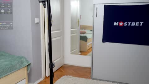 Snapshot of foxeslovefoxes chatting on December 27, 2024, 6:31 pm CUSTOM PHOTOS AND VIDEOS - online show from December 27, 2024, 6:31 pm