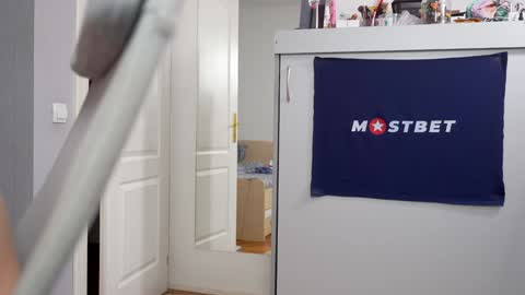 Snapshot of foxeslovefoxes chatting on December 30, 2024, 1:03 pm CUSTOM PHOTOS AND VIDEOS - online show from December 30, 2024, 1:03 pm