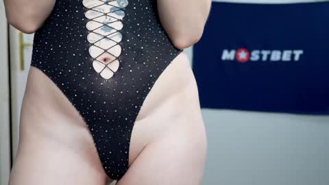 Snapshot of foxeslovefoxes chatting on January 10, 2025, 6:28 pm CUSTOM PHOTOS AND VIDEOS - online show from January 10, 2025, 6:28 pm