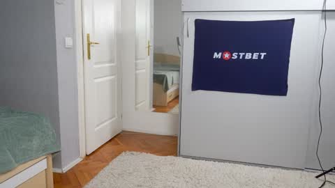 Snapshot of foxeslovefoxes chatting on January 25, 2025, 2:14 pm CUSTOM PHOTOS AND VIDEOS - online show from January 25, 2025, 2:14 pm