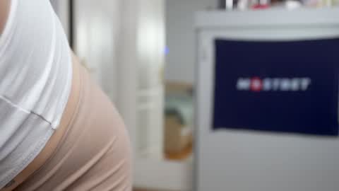 Snapshot of foxeslovefoxes chatting on January 26, 2025, 2:19 pm CUSTOM PHOTOS AND VIDEOS - online show from January 26, 2025, 2:19 pm