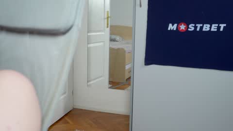 Snapshot of foxeslovefoxes chatting on January 28, 2025, 11:06 am CUSTOM PHOTOS AND VIDEOS - online show from January 28, 2025, 11:06 am