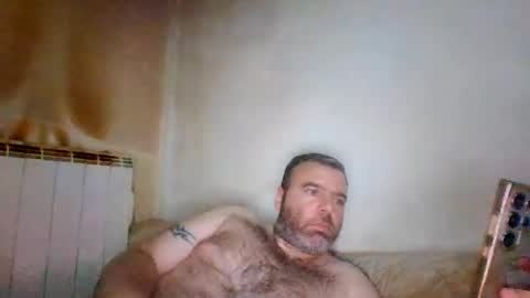 Snapshot of foxxx1982 chatting on August 4, 2026, 9:28 pm foxxx1982 online show from August 4, 2026, 9:28 pm