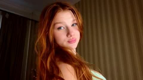 Snapshot of foxxx_tail chatting on May 13, 2026, 2:03 pm Petra online show from May 13, 2026, 2:03 pm