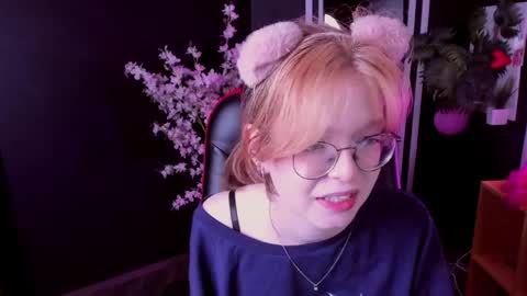 Snapshot of foxxxypolly chatting on May 23, 2026, 6:07 am Polly online show from May 23, 2026, 6:07 am