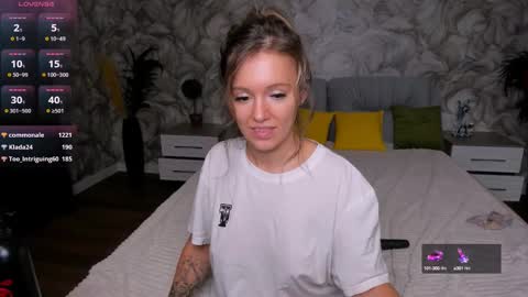 Foxy online show from February 26, 2025, 12:47 pm