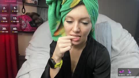 Foxy online show from February 28, 2025, 3:26 am