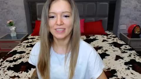 Foxy online show from March 8, 2025, 3:50 am